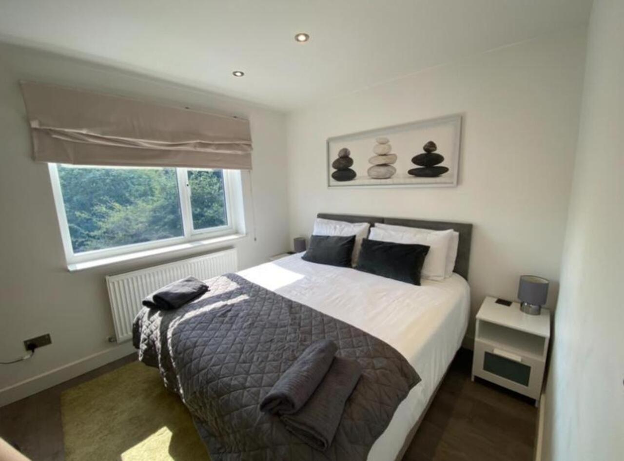 Quiet North London - 2 X Double Bedrooms - Close To Station And 20Mins Central London Totteridge Екстериор снимка