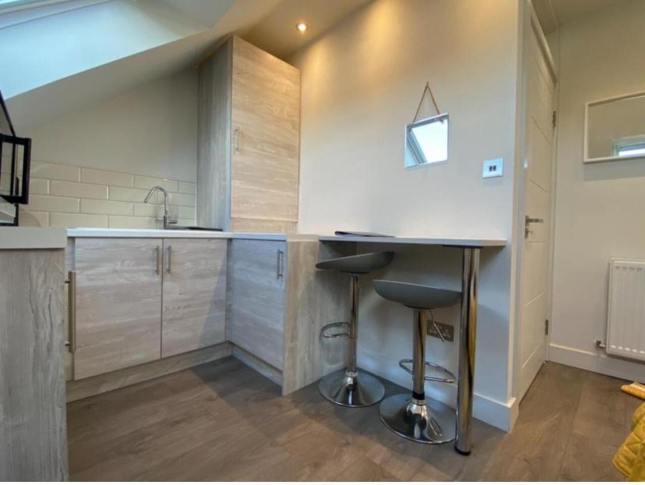Quiet North London - 2 X Double Bedrooms - Close To Station And 20Mins Central London Totteridge Екстериор снимка
